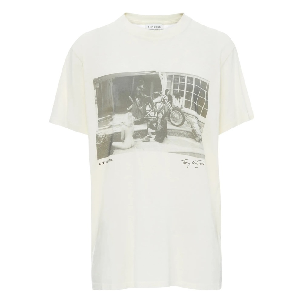 CLOSET CLEAN OUT Teri o Neill Anine Bing Cream Graphic Tee